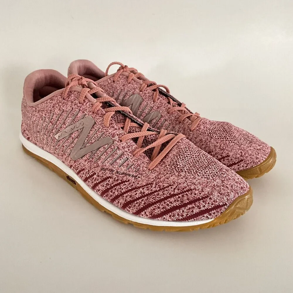 New Balance pink minimus